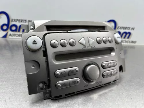 Radio CD Speler-8316420 (22640666)