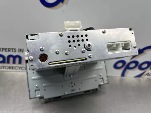 Radio CD Speler-8316420 (22640666)