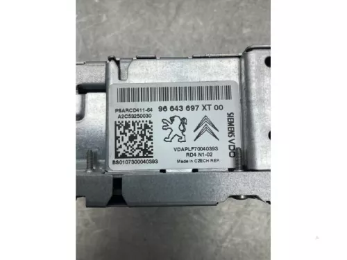 Radio CD Speler-7745318 (18029117)