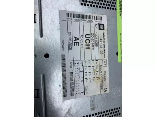 Radio CD Speler-8185131 (21039724)