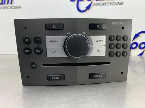 Radio CD Speler-8185131 (21039724)