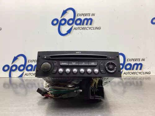 Radio CD Speler-7986992 (20044074)