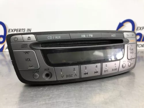 Radio CD Speler-8156943 (20580114)