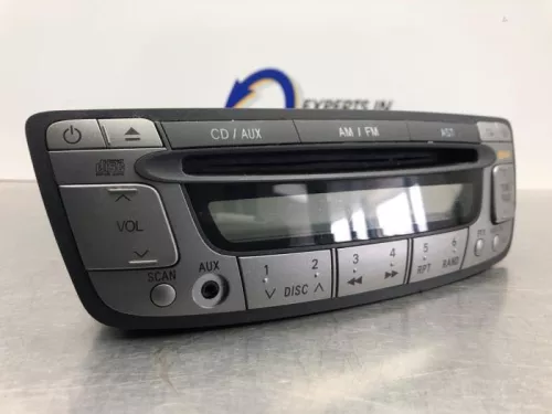 Radio CD Speler-8224980 (21154403)