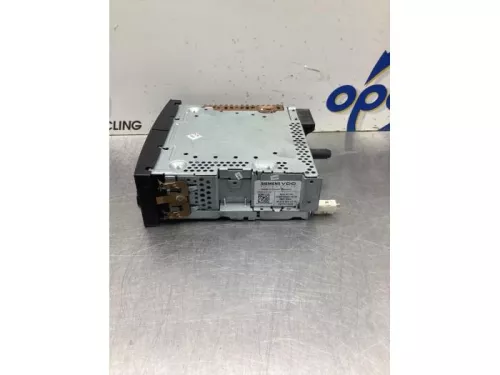 Radio CD Speler-8079548 (19224648)