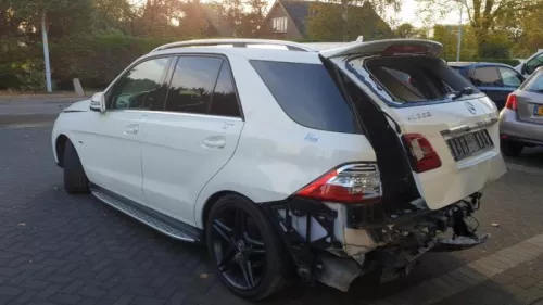 Mercedes  Aandrijfas links-achter 12276638 (12276638)