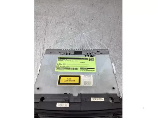 Radio CD Speler-8246733 (22541521)