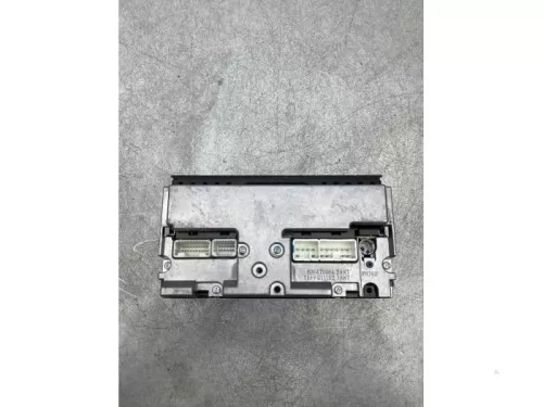 Radio CD Speler-7361567 (17565331)