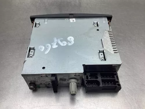 Radio CD Speler-8122783 (19784260)