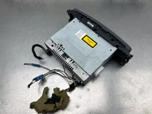 Radio CD Speler-8245989 (22209440)