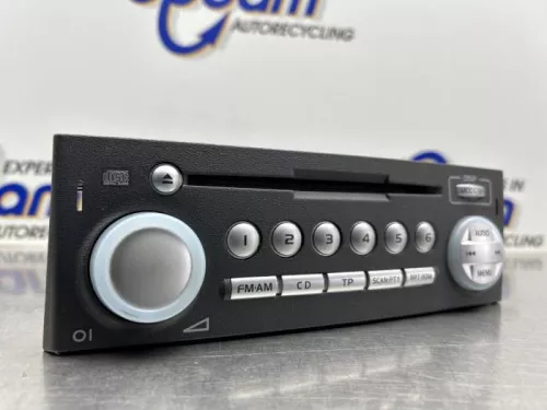 Radio CD Speler-8280246 (22641513)