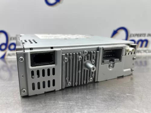 Radio CD Speler-8260013 (22076996)