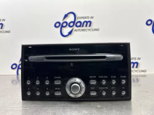 Radio CD Speler-8298563 (22305730)