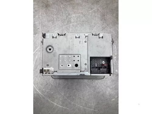 Radio CD Speler-7860574 (19387555)