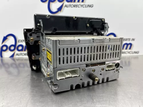 Radio CD Speler-8308242 (22404811)