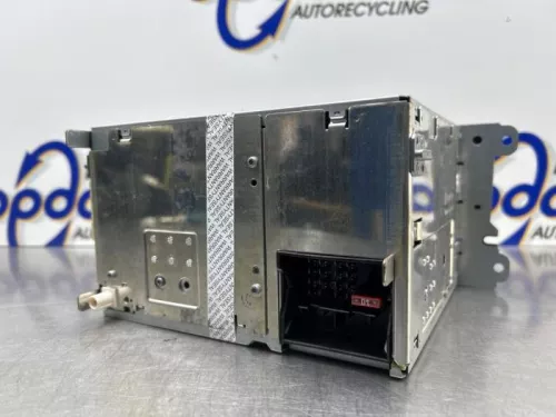 Radio CD Speler-8236942 (22268506)