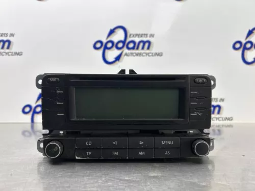 Radio CD Speler-8236942 (22268506)