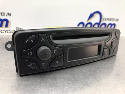 Radio CD Speler-8143188 (20578083)