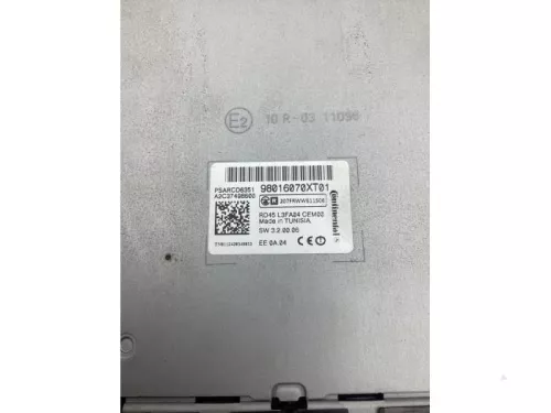 Radio CD Speler-8037708 (21038004)