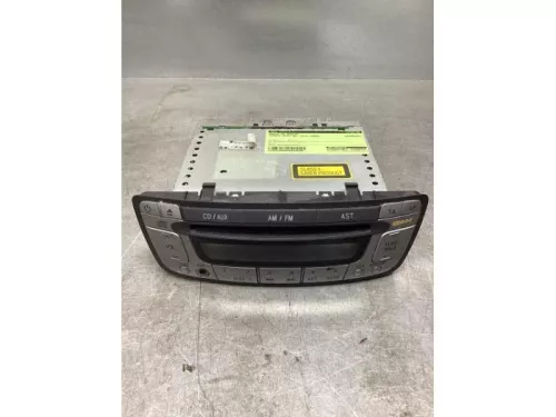Radio CD Speler-8127479 (19979570)