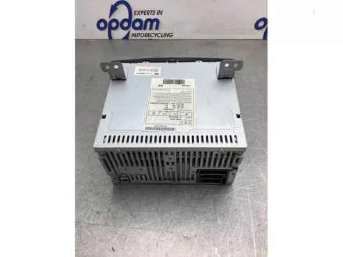 Radio CD Speler-8069871 (21042642)