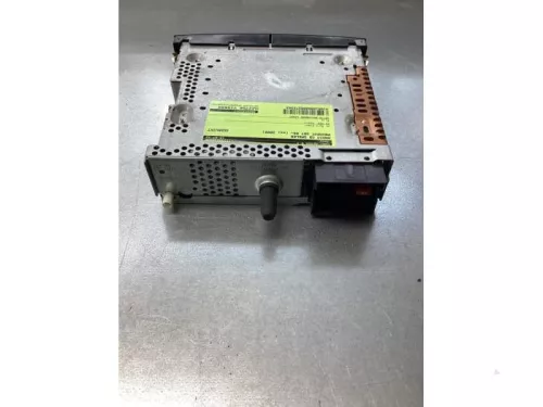 Radio CD Speler-6919912 (17139093)