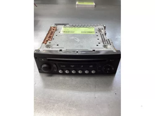 Radio CD Speler-6919912 (17139093)