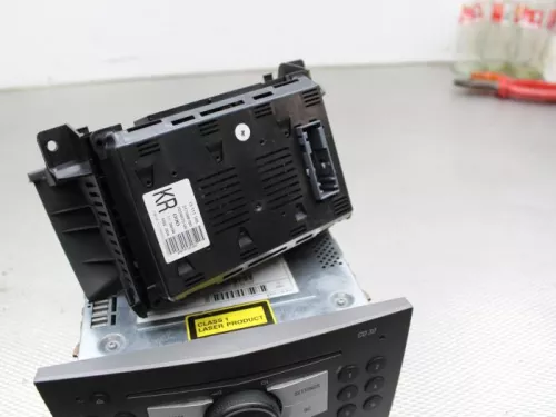 Radio CD Speler-7883197 (10373444)