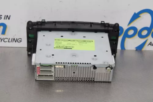 Radio CD Speler-7743160 (15566281)