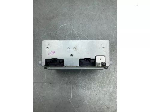 Radio CD Speler-8129423 (20461472)