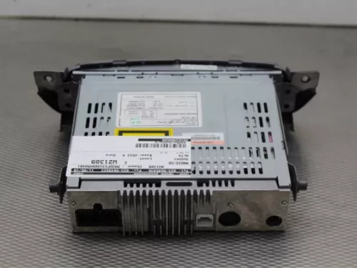 Radio CD Speler-7880737 (11532767)