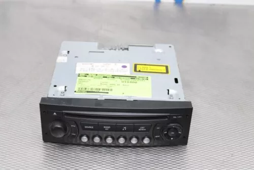 Radio CD Speler-7887288 (15735069)