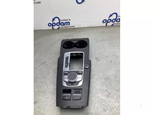 Regelunit Multi Media-8247877