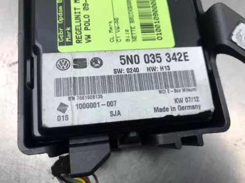Regelunit Multi Media-8123021 (21008167)
