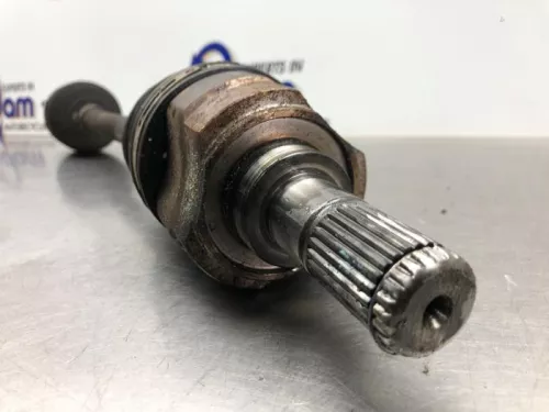 Aandrijfas links-voor Kia 495001p000 zg47