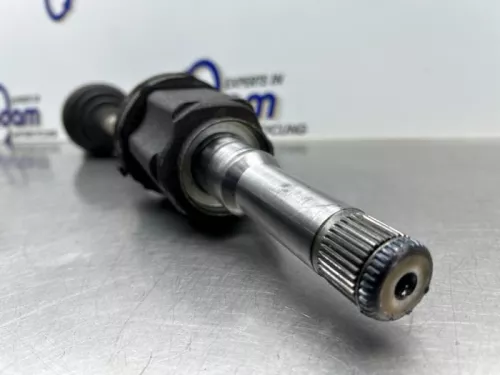 Aandrijfas links-voor Opel 13250832 6t40