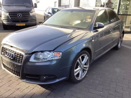 Aandrijfas links-voor-8310598 (22541738)