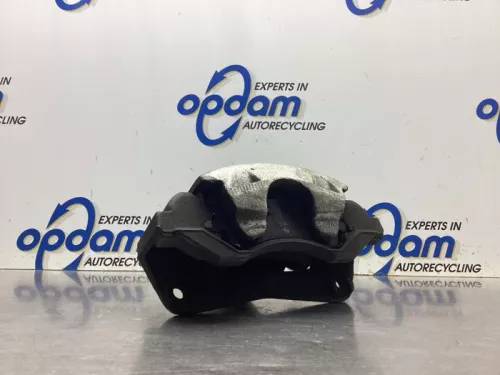 Remklauw (Tang) rechts-voor-8117110