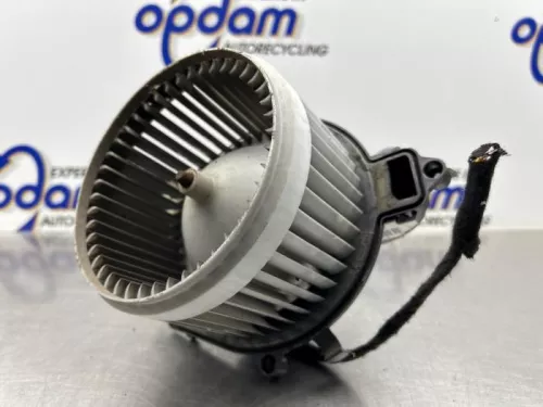 Kachel Ventilatiemotor-8240794 (22665176)
