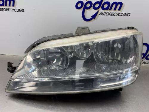 Koplamp links-8327969 (22679026)