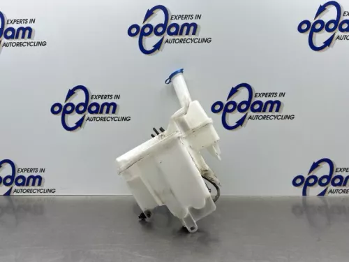 Ruitensproeiertank voor-8303821