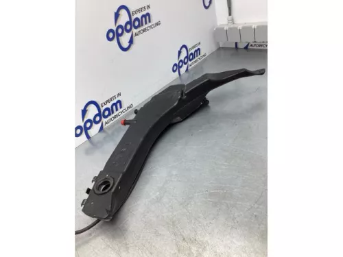 Ruitensproeiertank voor-6382526