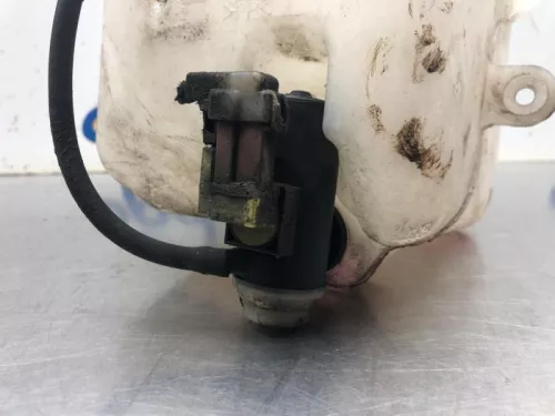 Ruitensproeiertank voor-8076464 (20184967)