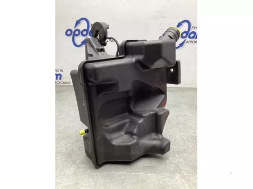 Ruitensproeiertank voor-8179966 (21561969)