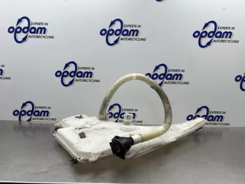 Ruitensproeiertank voor-8221220