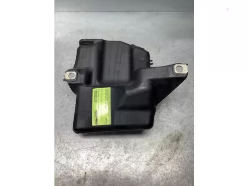 Ruitensproeiertank voor-7855005 (17766513)