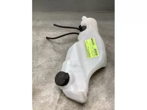 Ruitensproeiertank voor-8152617 (21103471)