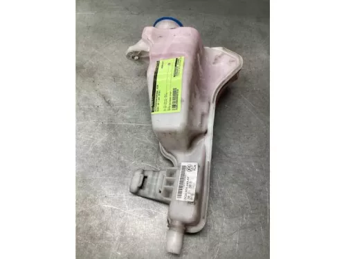 Ruitensproeiertank voor-8247877