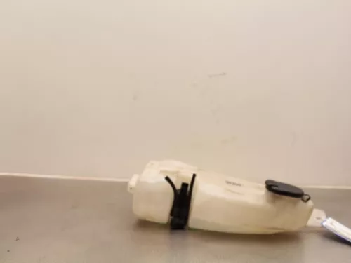 Ruitensproeiertank voor-7887849 (5668927)
