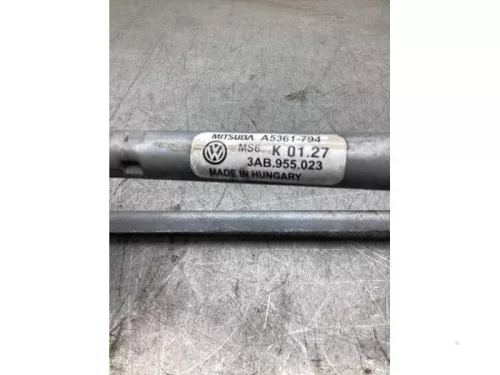Ruitenwismotor+Mechaniek-8101067 (22294079)